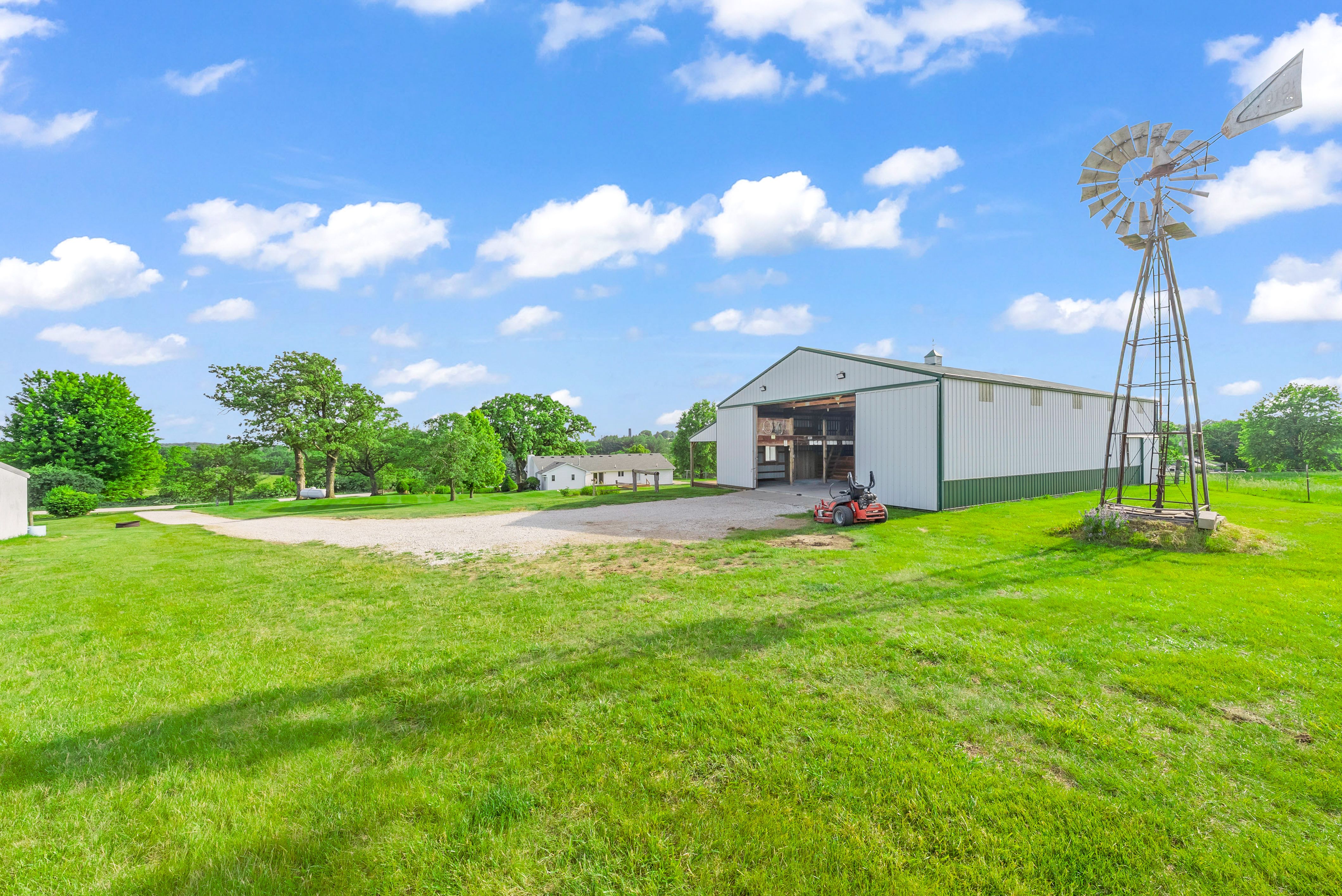 Listing Photo: 15329 Kennedy St, Indianola, IA 50125-40